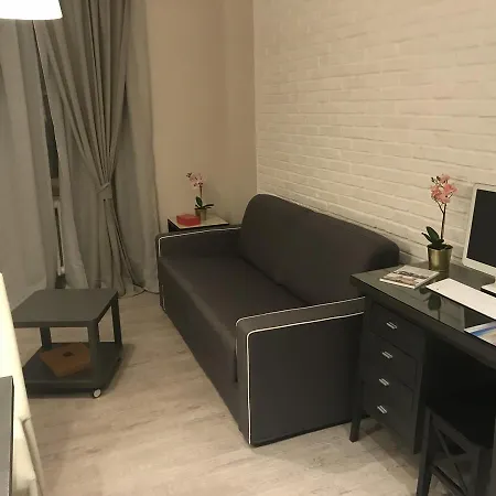 The Flower Market Apartment-2